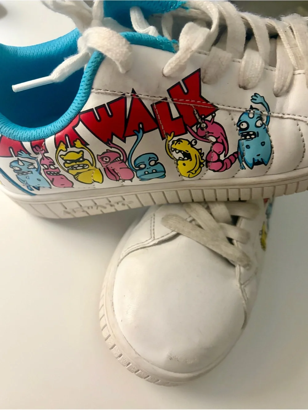 Kids Airwalk Debz Colorful Monster Print and Blue Lining 5.5 M